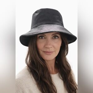 Black Snakeskin Texture Rain Bucket Hat – Waterproof